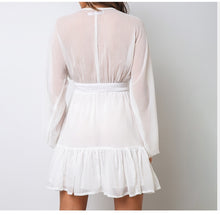 Load image into Gallery viewer, White lace long sleeve mini party dress