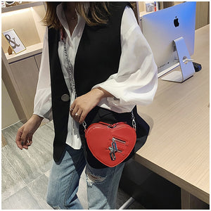 Love heart shape shoulder bag