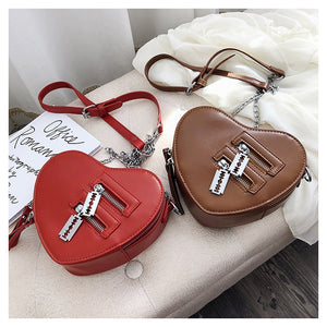 Love heart shape shoulder bag